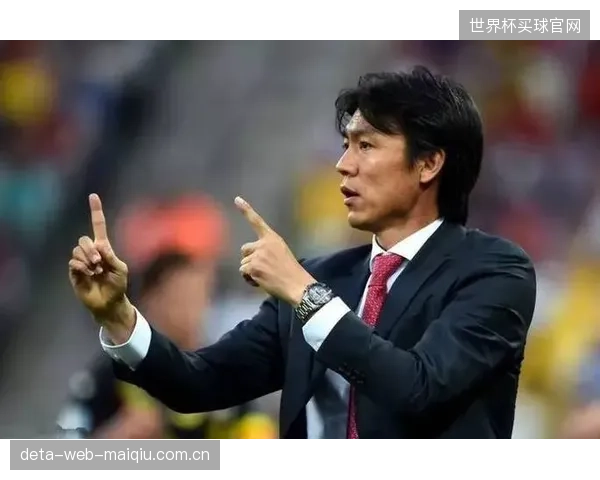 根据热身赛情况，洪明甫或将采用3-4-2-1阵型，金承奎凭借出球能力可能占据首发门将位置。